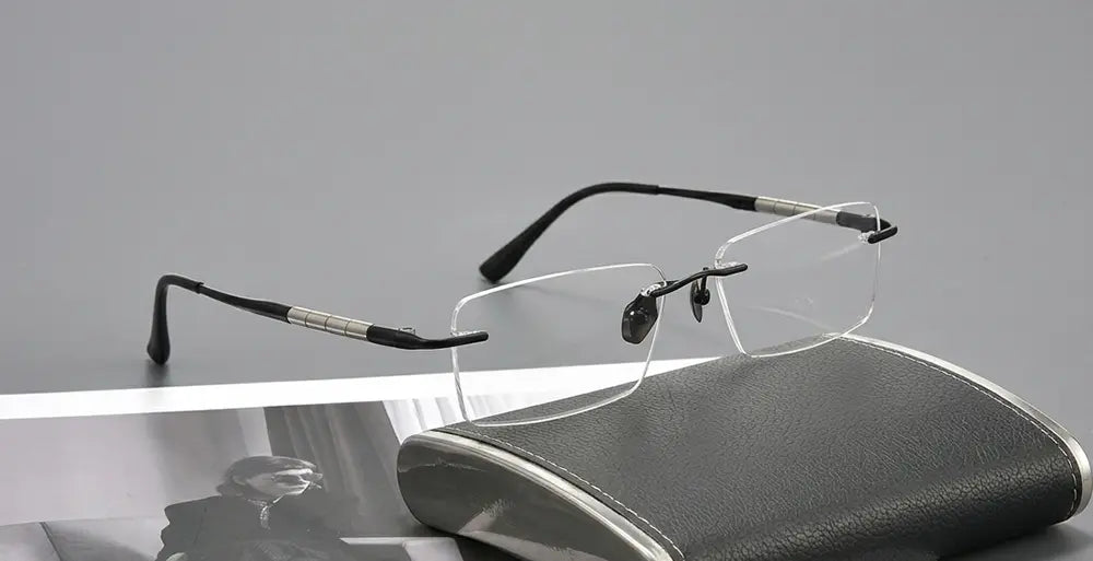 Titanium Rimless Frames vs. Regular Rimless Frames: What's the Difference?