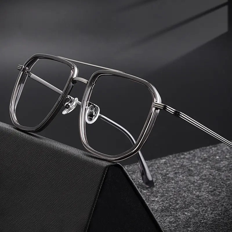 Stylish Gray Aviator Glasses | titanium frame | Verhalo Vision