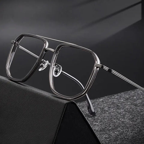 Stylish Gray Aviator Glasses | titanium frame | Verhalo Vision